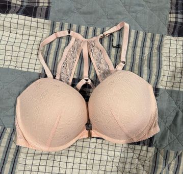 Victoria Secret 32D Very Sexy padded push up Bra. Adds 1 cut size