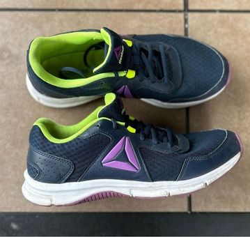 Reebok express runner running shoes Size undefined - $30 - From Nat