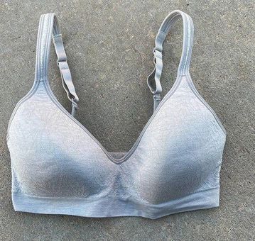 Carole Hochman gray seamless comfort bra size medium - $15