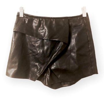 Topshop petite black faux leather skort Size 4P - $10 - From Mallory