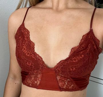 blødende Farvel frivillig Out From Under Lace Bralette Top - $11 (78% Off Retail) - From Brooke