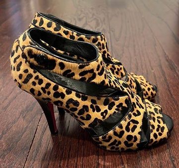 Betsey johnson leopard on sale heels