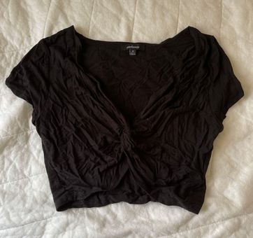 Forever21 Knotted Crop T-Shirt - Black