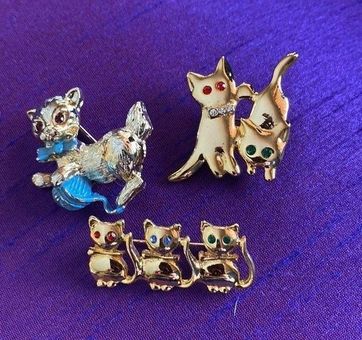 Three cat pins. Meow. Gold - $25 - From Geri Nicole