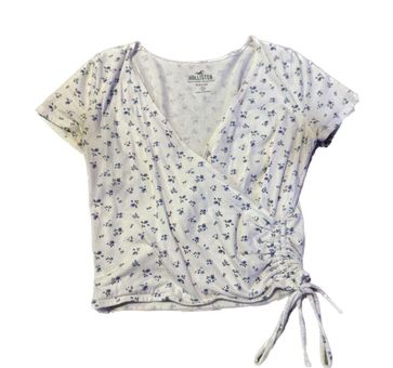 Hollister Floral Cropped Tee Multiple - $12 (40% Off Retail) - From Alicia