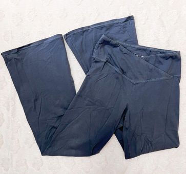 Hollister blue criss cross flare leggings Size M - $18 (48% Off Retail) -  From Giavana