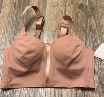 Victoria's Secret Knockout Front Close Sports Bra Size undefined - $41 -  From Mooshkini