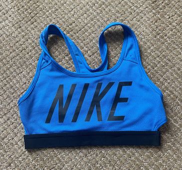 Nike sports bra size XS blue  Sports bra sizing, Nike sports bra