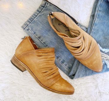 Lost Valley Ankle Boot