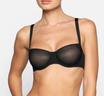 SKIMS NWT No Show Molded Unlined Balconette Bra 36DD in Onyx Black Size  undefined - $23 New With Tags - From Marissa