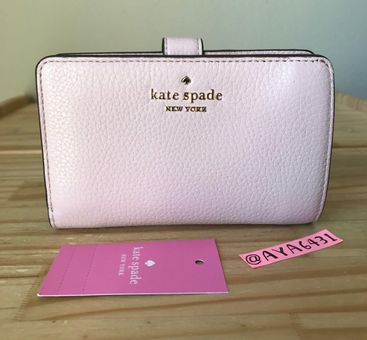 New With Tags Kate Spade New York Medium Bifold Zip Wallet. Original Price  $189.