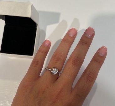 Square Sparkle Halo Ring