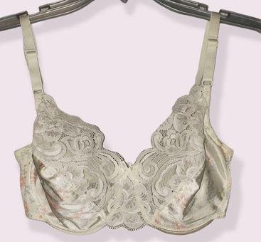 vintage 34D VANITY FAIR bra | in good condition