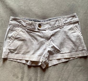 Red Camel Shorts White Size 12 - $10 