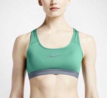 Nike sports bra Small - $27 New With Tags - From Sunny