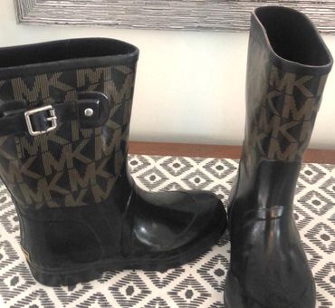 Michael Kors Black MK Rain boots Size 8 - $45 (55% Off Retail) - From Jordan