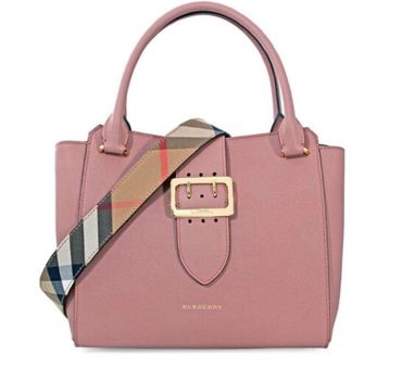 Succession's £1,850 Burberry tote bag is going viral: 7 