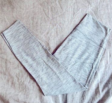 Lululemon Gray Striped Leggings Size 8