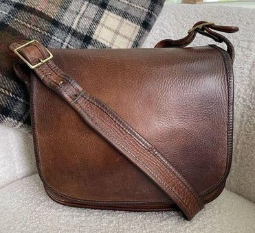 Coach Vintage Cross Body Shoulder Saddle Bag