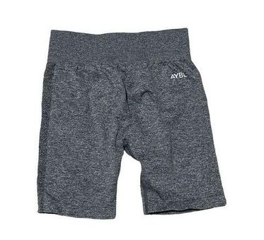 EMPOWER SEAMLESS SHORTS