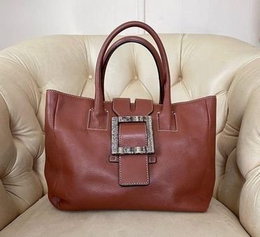 Adrienne Vittadini handbag. Brown