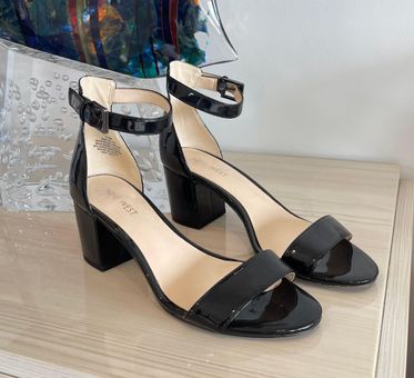 Nine West Winnie Croc Print Block Heel Sandals | Endource