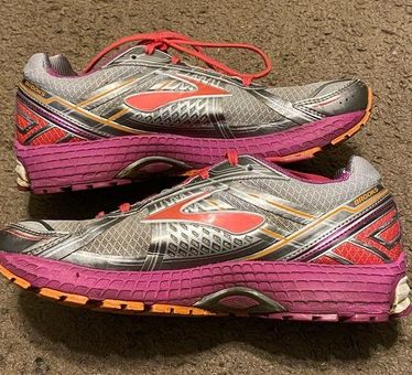 Brooks defyance sales 8 womens