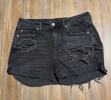 Hollister Ultra High-Rise Ripped White Denim Mom Shorts | Mall of America®