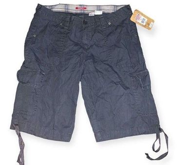 Unionbay cargo Bermuda shorts Y2k Size undefined 15 New With
