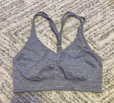 Yogalicious Sports Bra Gray Size M - $11 (35% Off Retail) - From