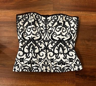 White House  Black Market Corset Top Size 4 - $15 - From Amber