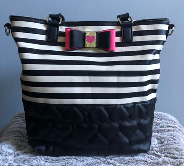 Luv BETSEY JOHNSON Purse Addy Crossbody Bag - Quilted White Rainbow LBADDY  | eBay