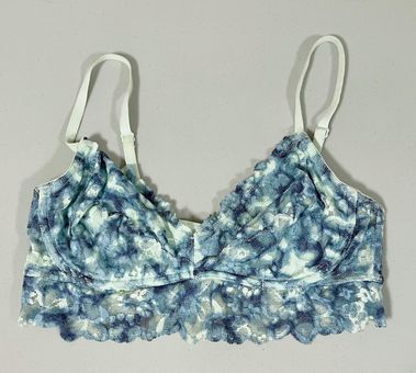 Victoria's Secret Women's Beautiful Blue Floral Lace Underwire Bra