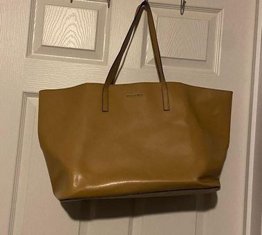 Michael Kors Voyager Logo Jacquard Tote Bag , Beige Ebony : Clothing, Shoes  & Jewelry - Amazon.com