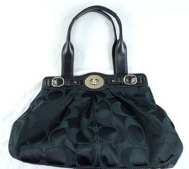 Coach Women Signature C Logo Beige Cream Handbag Tote Purse, Luxury, Bags &  Wallets on Carousell