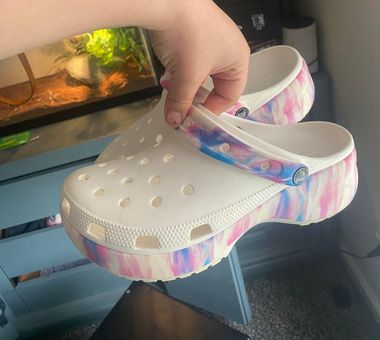 Platform clearance rainbow crocs