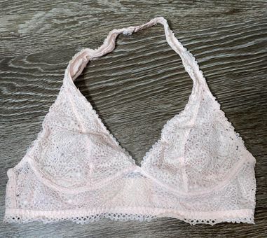 Victoria's Secret Light Pink Lace Bralette - $10 (66% Off Retail) - From  Amari