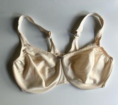 Vintage Olga Cream Satin Underwire Bra 36DD Full Coverage