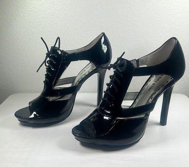 Giani Bernini Patent Leather Heels (Size 8)