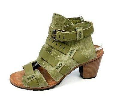 Sorel Nadia Buckle Sandals Green Leather Size 10 60 From Olivia