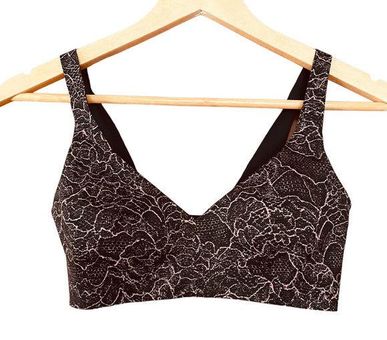 Lululemon Like Nothing Bra Lacescape Spanish Rose Black Wireless Size 32B  NEW - $45 - From Adrienne