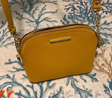 Steve Madden Yellow Shoulder Bags