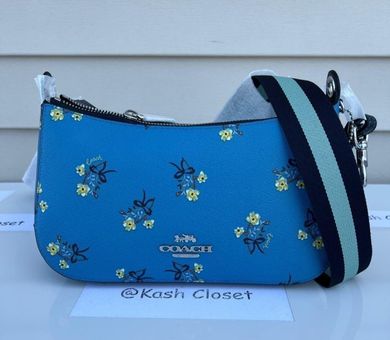 Blue flower store coach purse