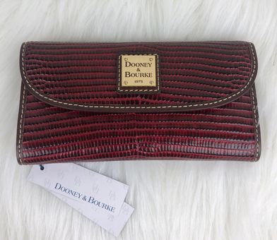 Dooney and bourke sales lizard embossed wallet