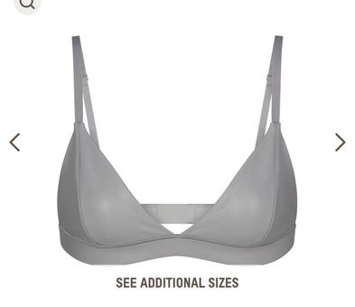 SKIMS Triangle Bralette - $19 New With Tags - From Gracie