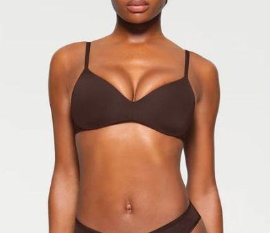 SKIMS Wireless Push Up Bra NWT 36A Black Size 36 A - $35 (35% Off Retail)  New With Tags - From Ali