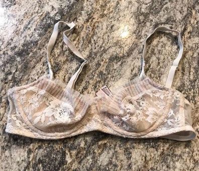 Victoria's Secret Victoria Secret white lace underwire bra Size 32 B