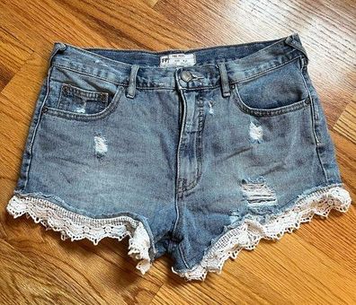 Guipure Lace Panel Denim Shorts | SHEIN USA