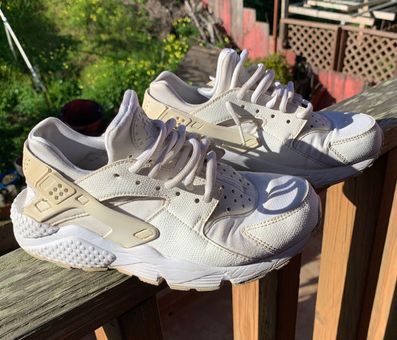 white huaraches size 7.5