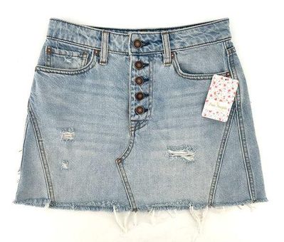 36 POINT 5 Destroyed Distress Dark Wash Denim Skirt | Denim skirt, Denim  and lace, Distressed denim skirt